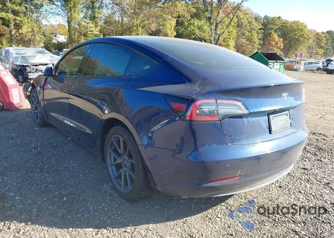 2023 Tesla Model 3 Rear-Wheel Drive z USA, uszkodzony, nr VIN 5YJ3E1EA5PF447201
